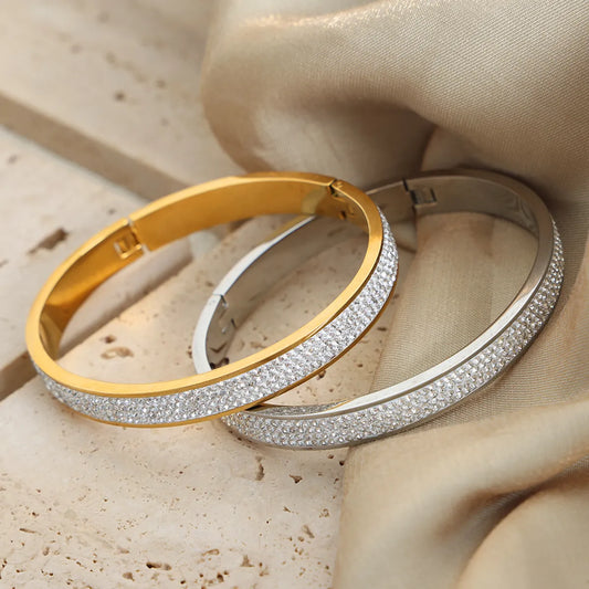 Elegant Luxurious Solid Color Titanium Steel Plating Inlay Rhinestones 18k Gold Plated Bangle