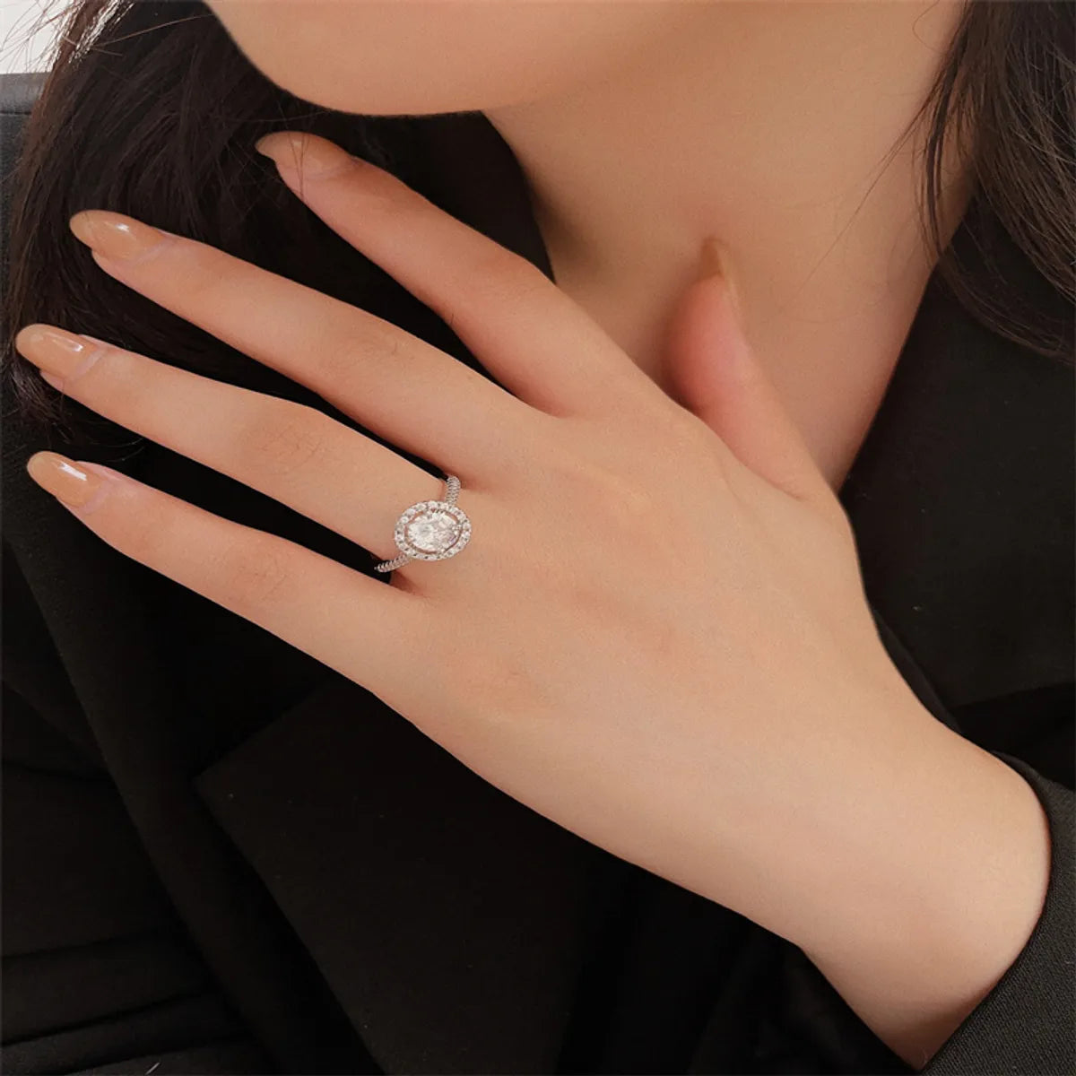 Elegant Modern Style Oval Titanium Steel Inlay Zircon Rings