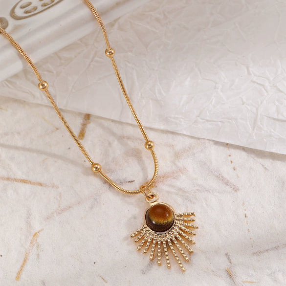 Elegant Oval Tiger Eye Women's Niche Light Luxury Maillard Style Alloy Necklace With Ball Chain And Electroplating