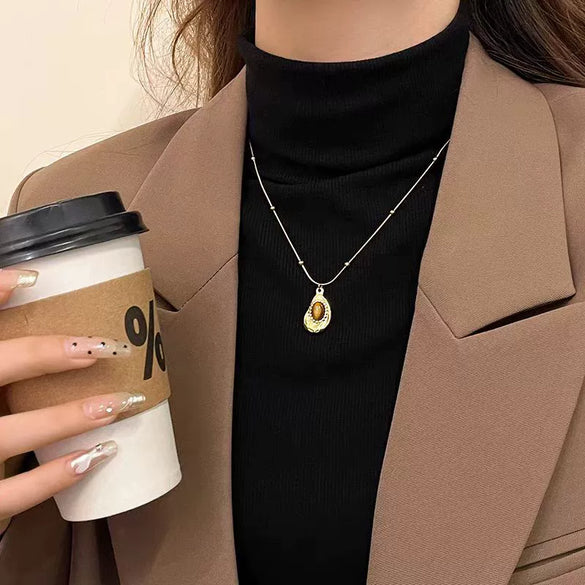 Elegant Oval Tiger Eye Women's Niche Light Luxury Maillard Style Alloy Necklace With Ball Chain And Electroplating