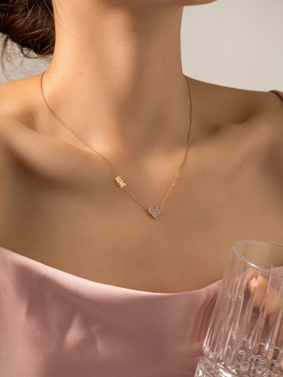 Elegant Pearl Stainless Steel Pendant Necklace