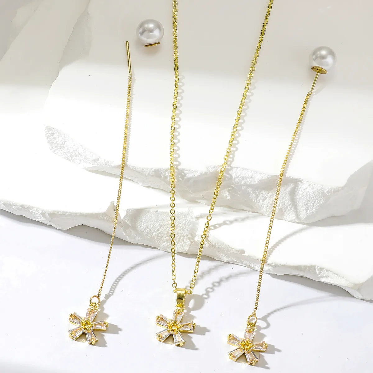 Elegant Petal Copper Plating Inlay Zircon Gold Plated Earrings Necklace