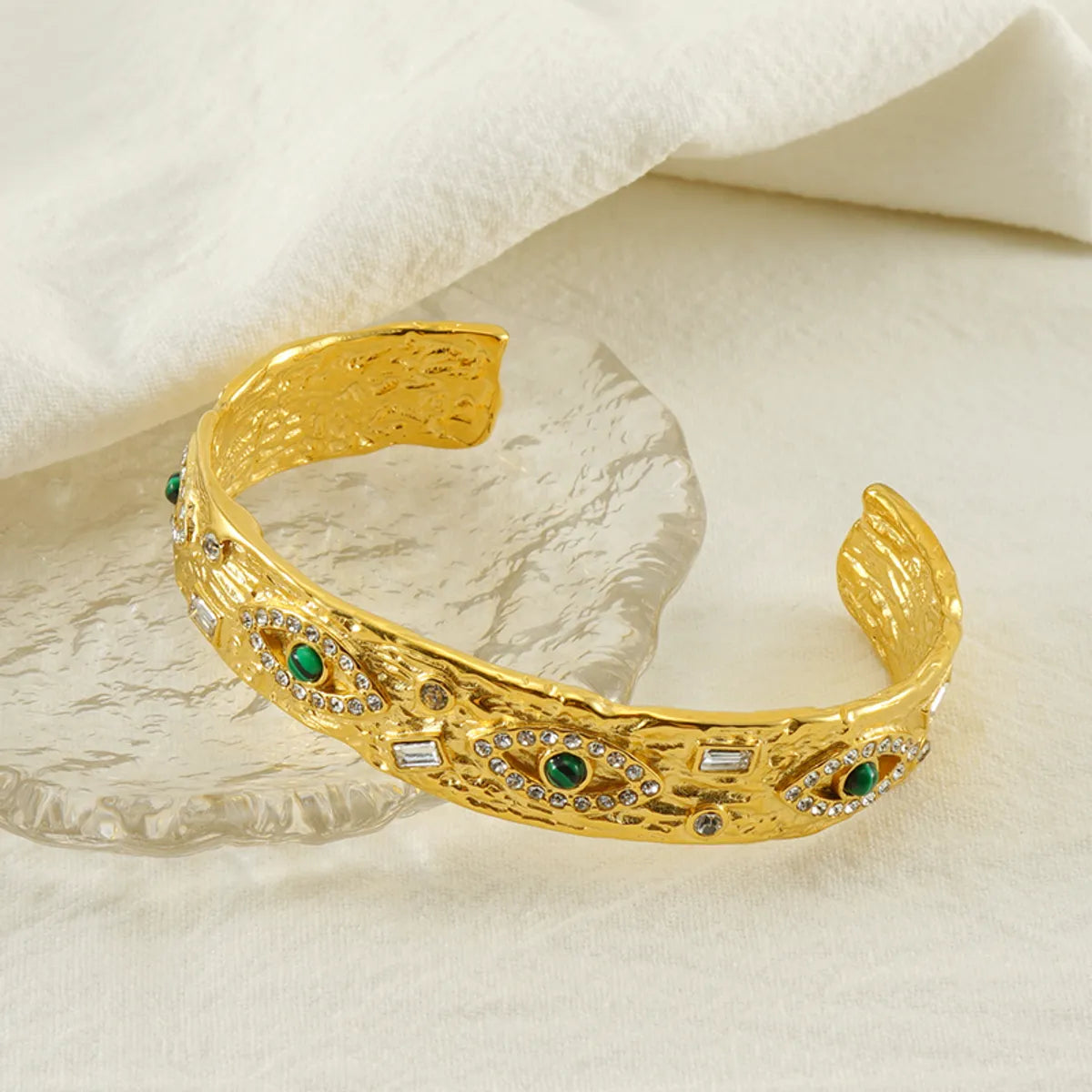 Elegant Retro Eye 304 Stainless Steel 18K Gold Plated Natural Stone Zircon Bangle In Bulk