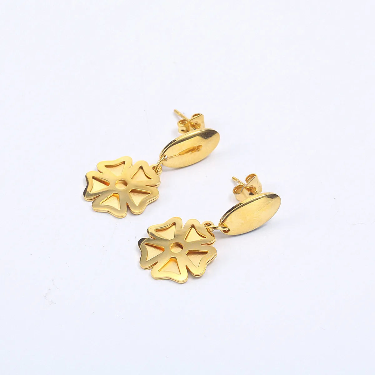 Elegant Retro Flower Titanium Steel Plating Earrings Necklace