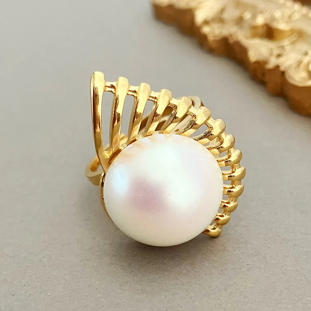 Elegant Retro Luxurious Sector Stainless Steel Plating Inlay Pearl Gold Plated Open Rings