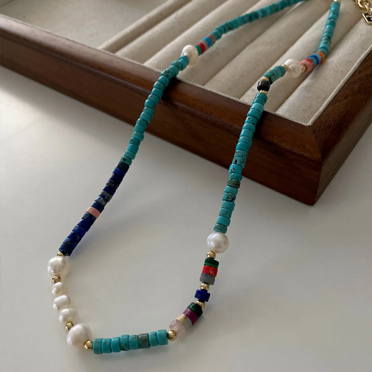 Elegant Retro Printing Beaded Natural Stone Freshwater Pearl Necklace In Bulk