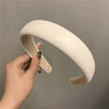 Elegant Retro Pu Leather Sponge Headband For Women Minimalist Fashion Hair Accessory