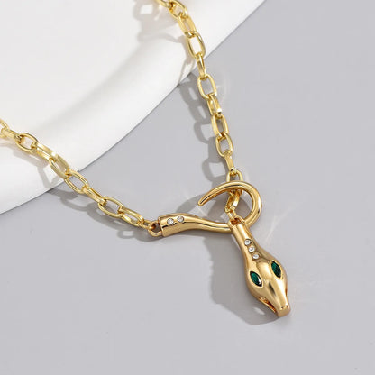 Elegant Retro Snake Alloy Inlay Rhinestones Women's Pendant Necklace