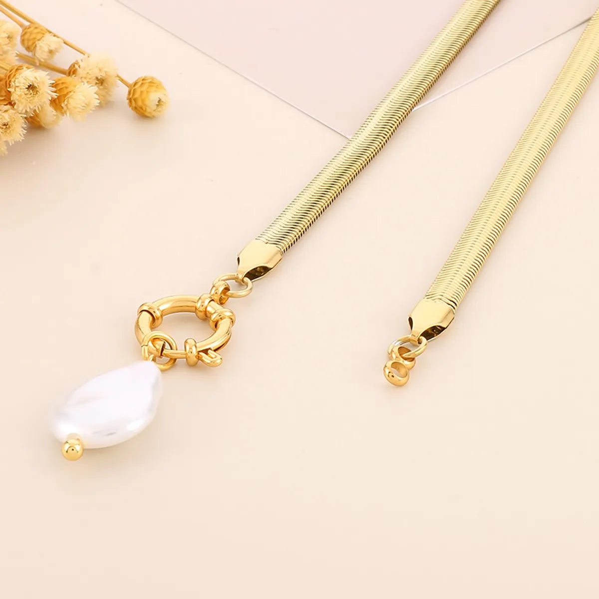 Elegant Retro Square Star Stainless Steel Imitation Pearl Plating 18k Gold Plated Pendant Necklace