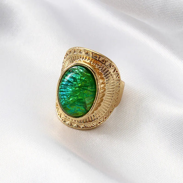 Elegant Retro Streetwear Geometric Alloy Carving Women'S Rings