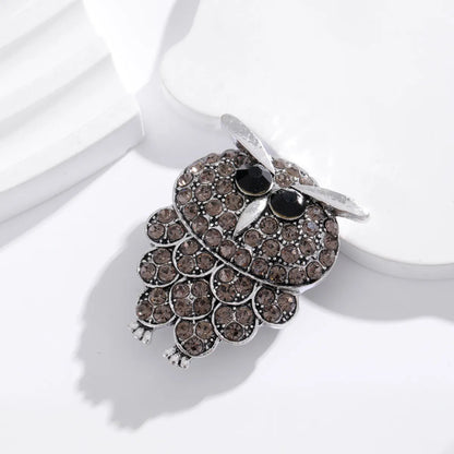 Elegant Retro Tree Heart Shape Mask Alloy Rhinestones Unisex Brooches