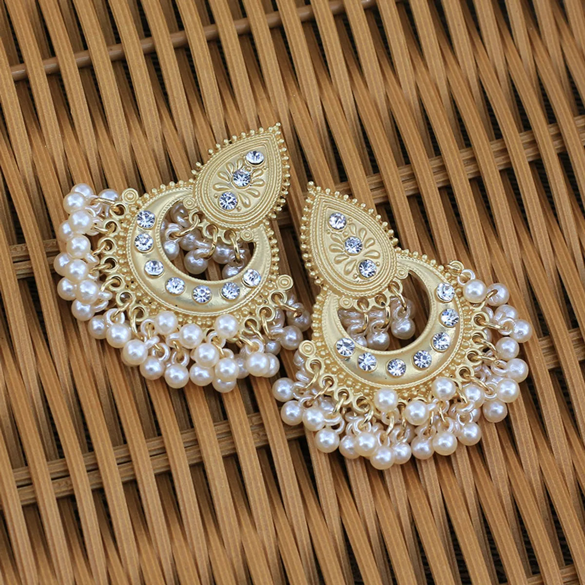 Elegant Retro U Shape Water Droplets Imitation Pearl Alloy Inlay Rhinestones Women's Drop Earrings