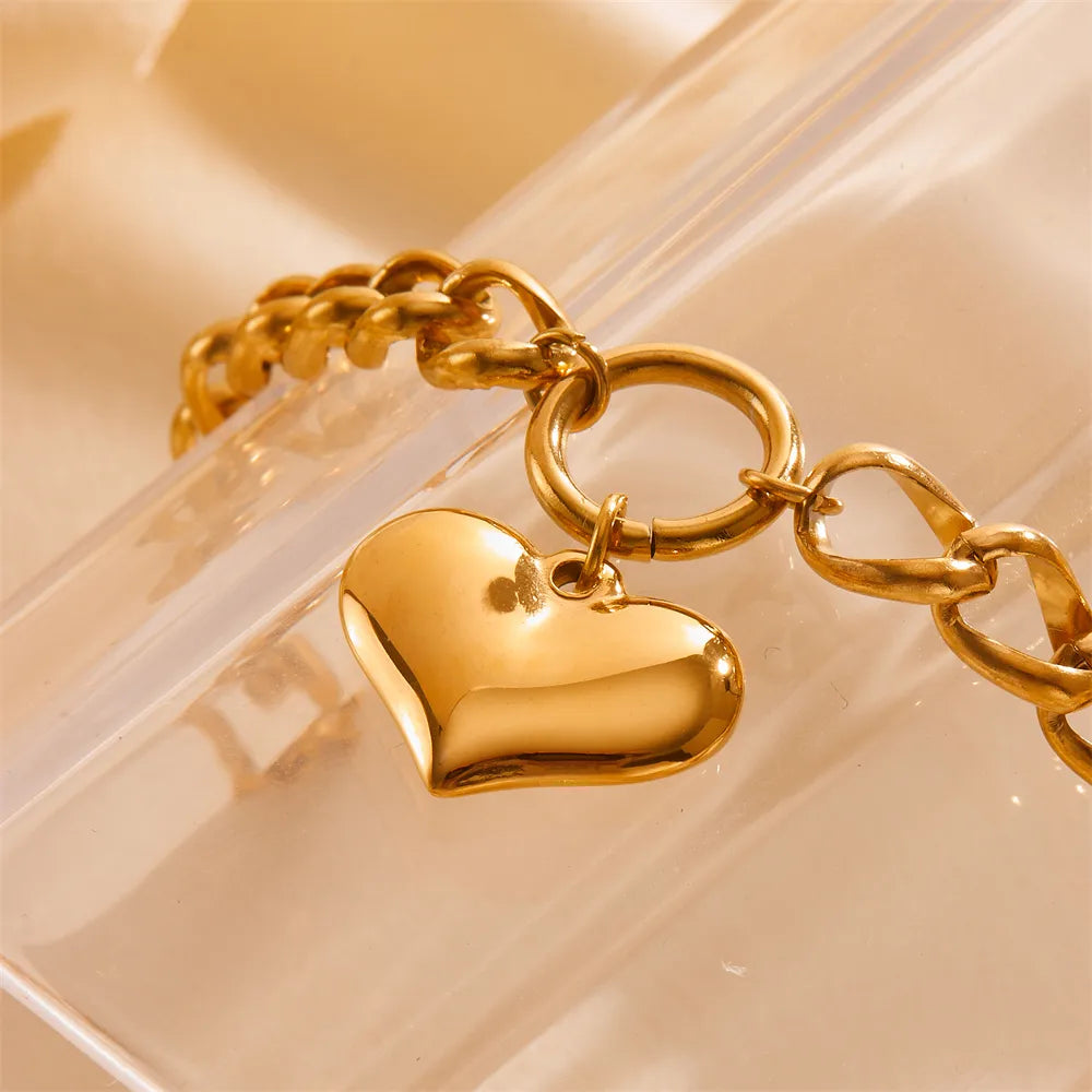 Elegant Romantic Heart Shape Titanium Steel 18K Gold Plated Bracelets In Bulk