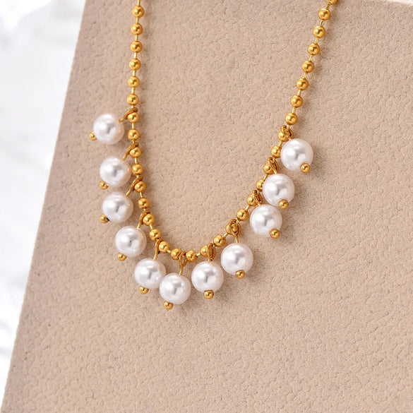 Elegant Round Stainless Steel Artificial Pearl Plating 14k Gold Plated Pendant Necklace
