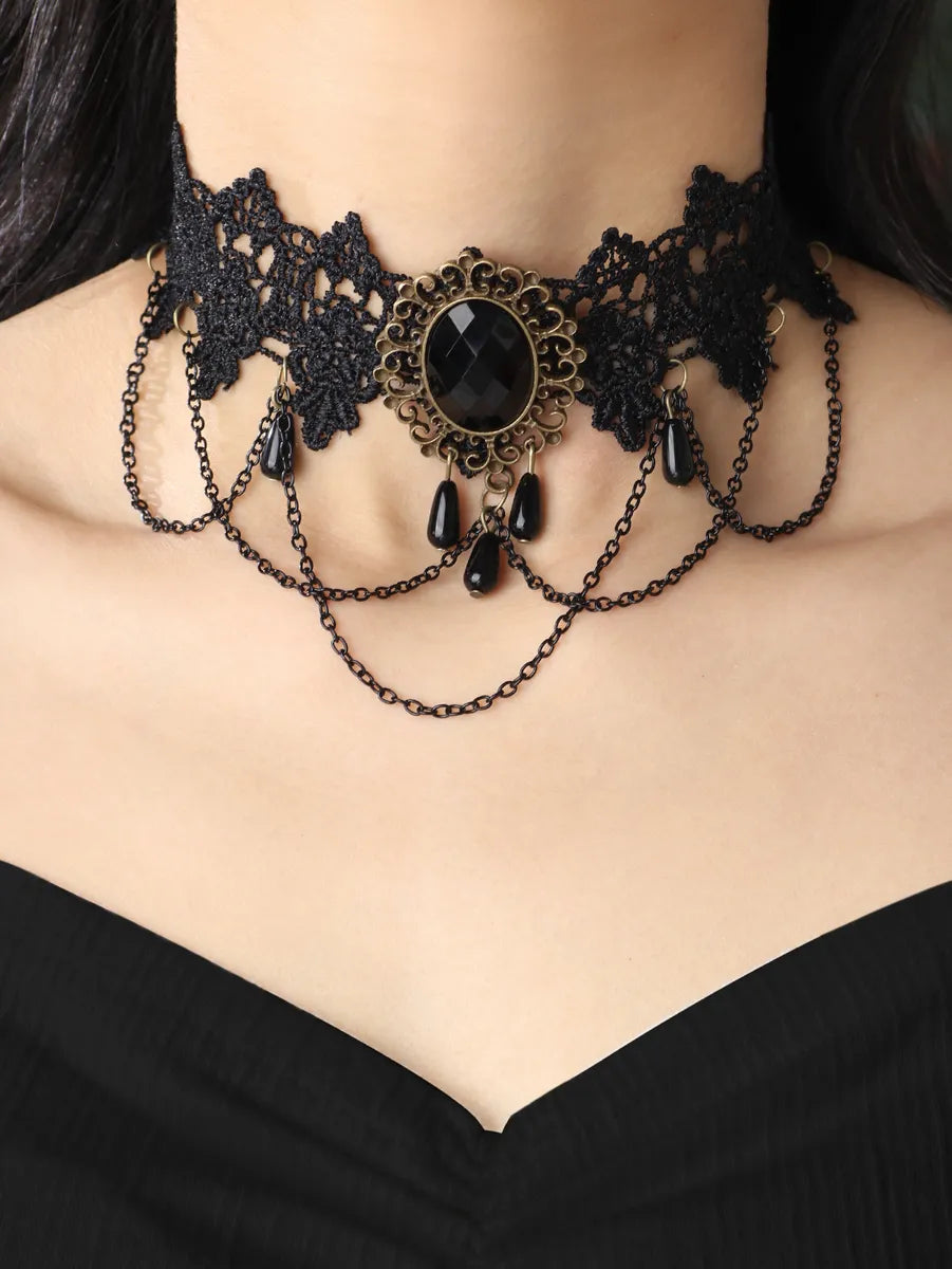 Elegant Sexy Geometric Alloy Lace Women's Choker