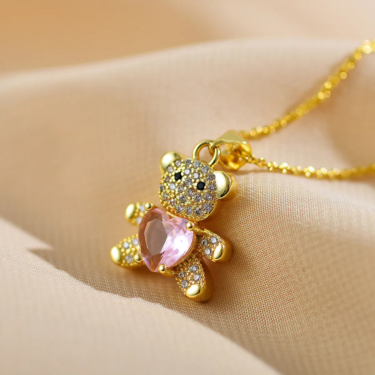 Elegant Shiny Little Bear Heart Shape Copper Inlay Zircon Gold Plated Pendant Necklace