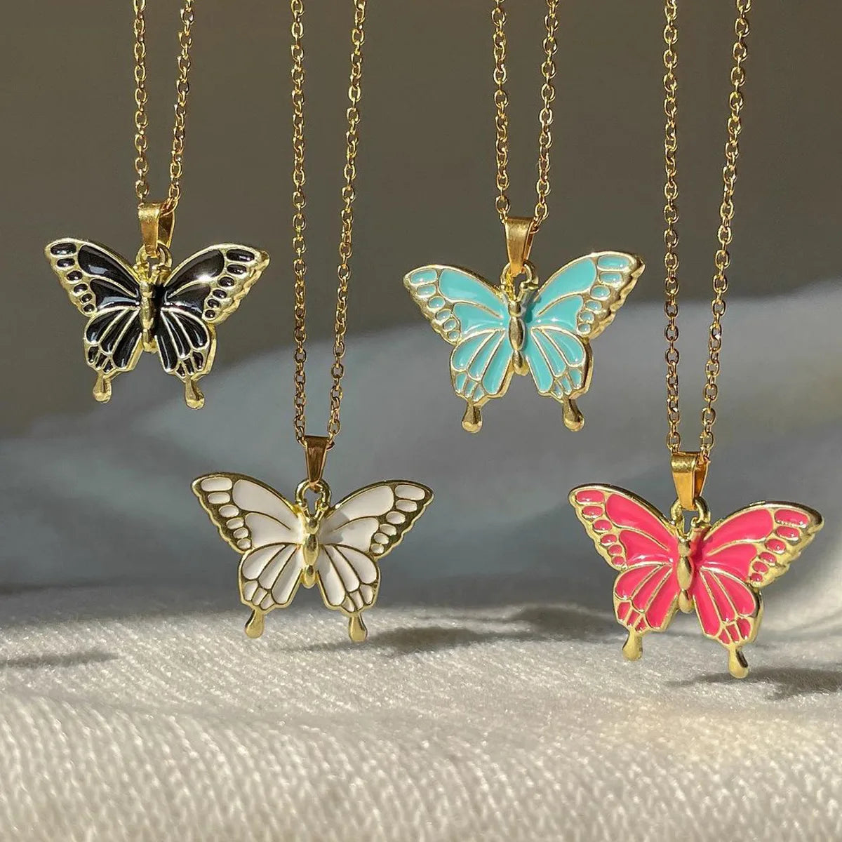 Elegant Simple Style Butterfly Alloy Wholesale Pendant Necklace