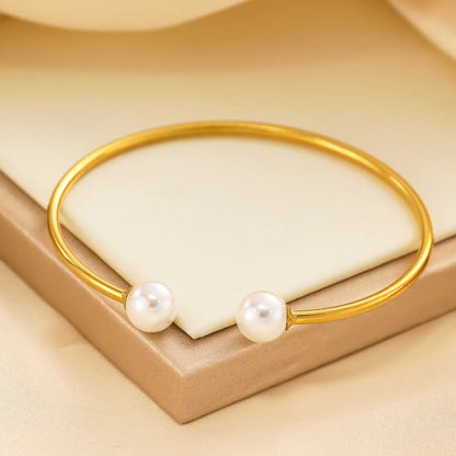 Elegant Simple Style C Shape Stainless Steel Titanium Steel Plating Inlay Artificial Pearls 18k Gold Plated Bangle