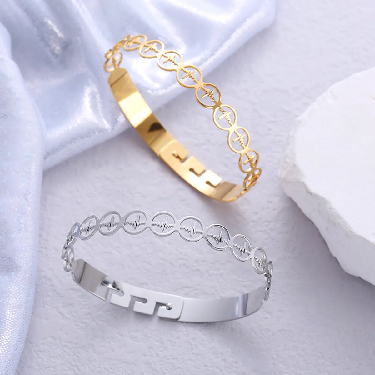 Elegant Simple Style Electrocardiogram Stainless Steel Plating Bangle