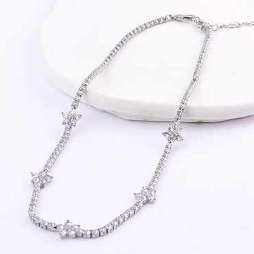 Elegant Simple Style Flower Copper Zircon Necklace In Bulk