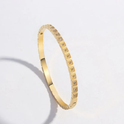 Elegant Simple Style Geometric 304 Stainless Steel 18K Gold Plated White Gold Plated Gold Plated Zircon Bangle In Bulk