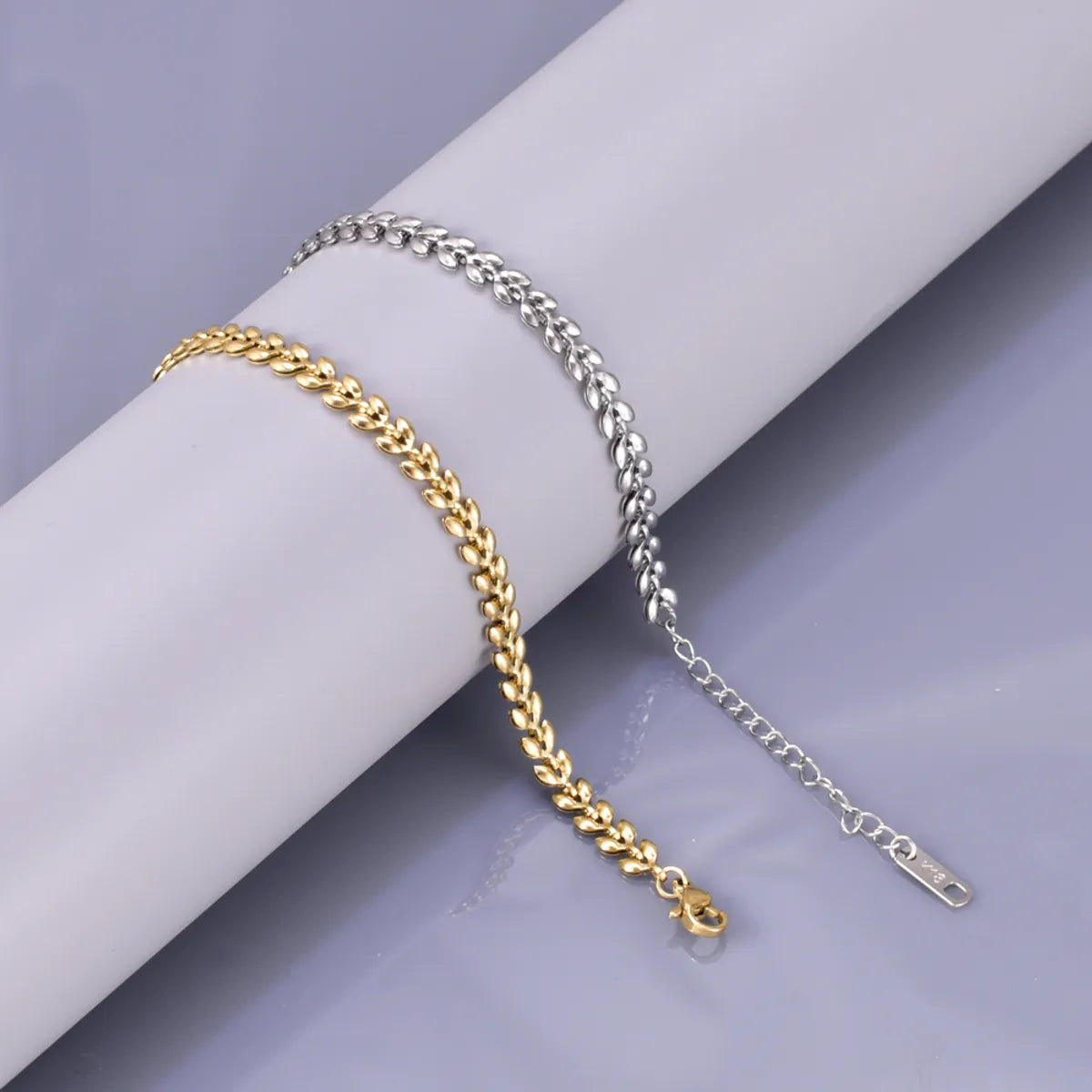 Elegant Simple Style Geometric Grain 304 Stainless Steel Titanium Steel 18K Gold Plated Bracelets In Bulk