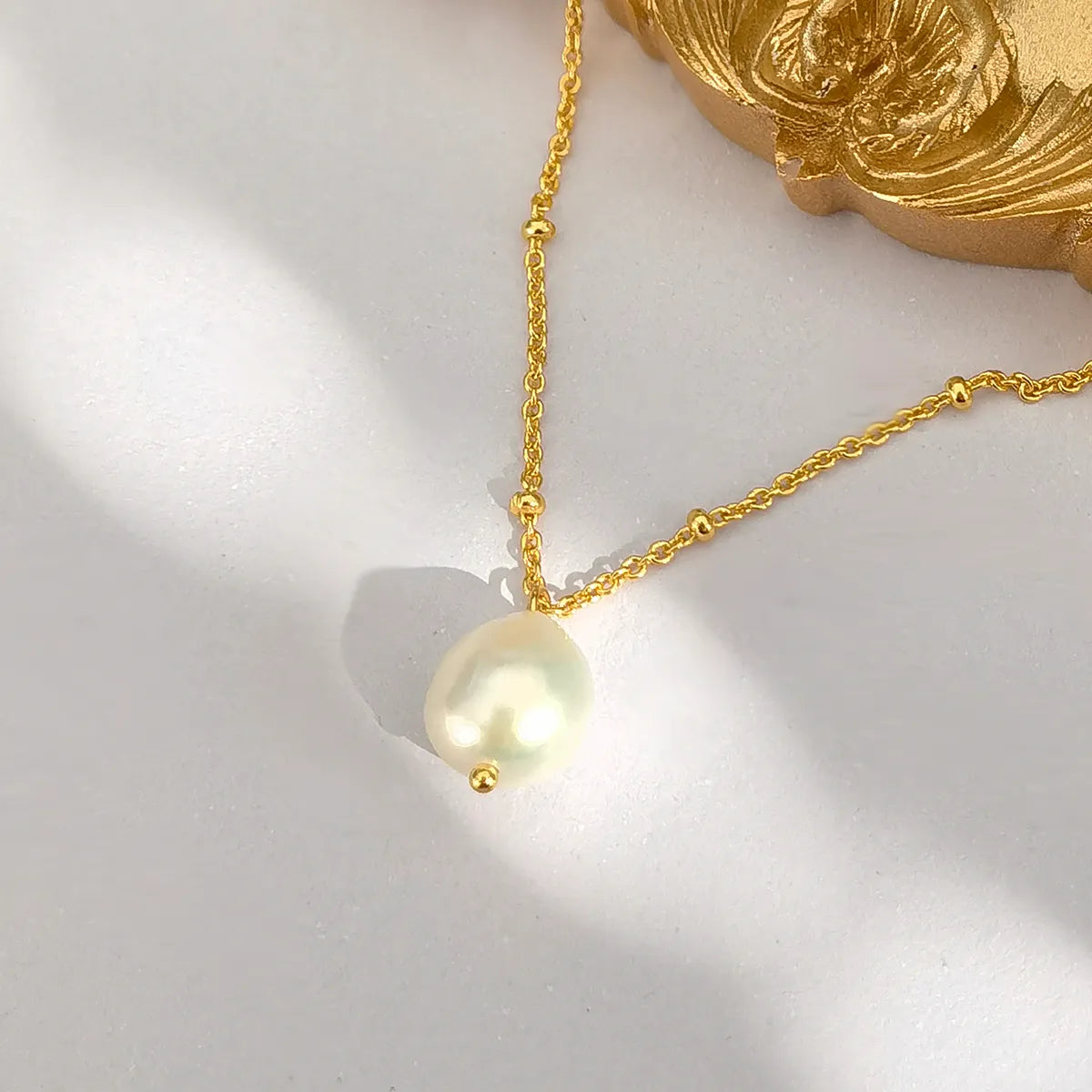 Elegant Simple Style Geometric Sterling Silver Plating Inlay Pearl 18k Gold Plated Pendant Necklace