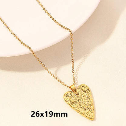 Wholesale Jewelry Elegant Simple Style Heart Shape 304 Stainless Steel 18K Gold Plated Plating Hollow Out Pendant Necklace