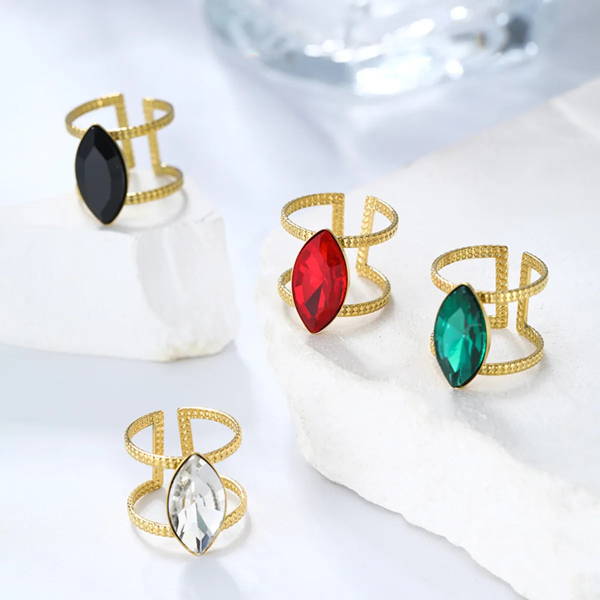 Elegant Simple Style Horse Eye Stainless Steel Plating Inlay Zircon Open Rings