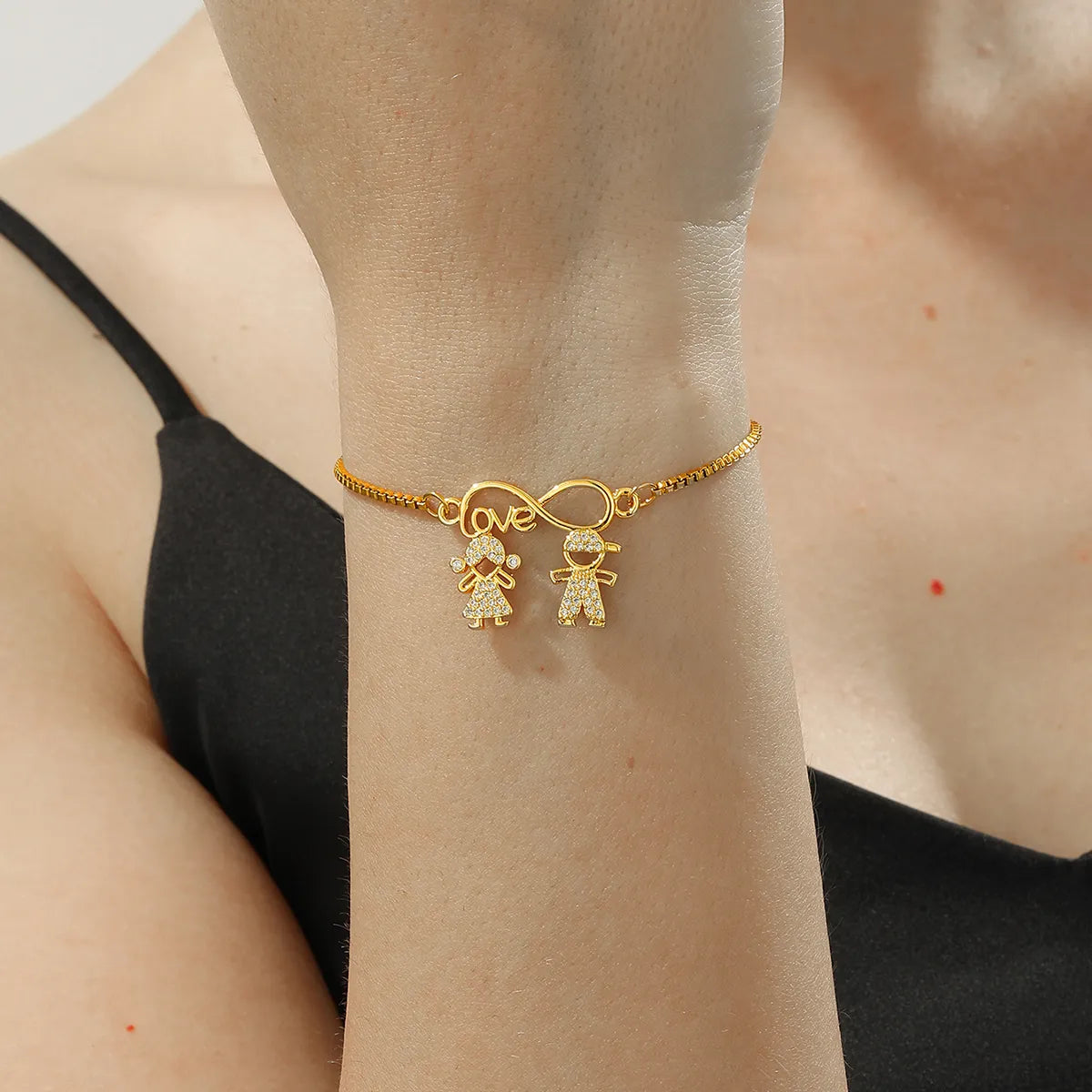 Elegant Simple Style Human Heart Shape Flower Copper Plating Inlay Zircon 18k Gold Plated Bracelets