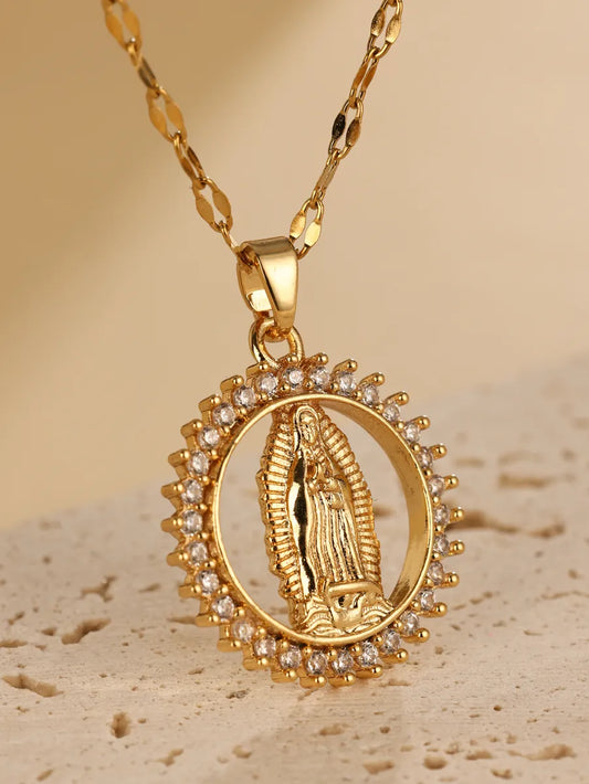 Elegant Simple Style Human Stainless Steel Hollow Out Zircon 18k Gold Plated Pendant Necklace