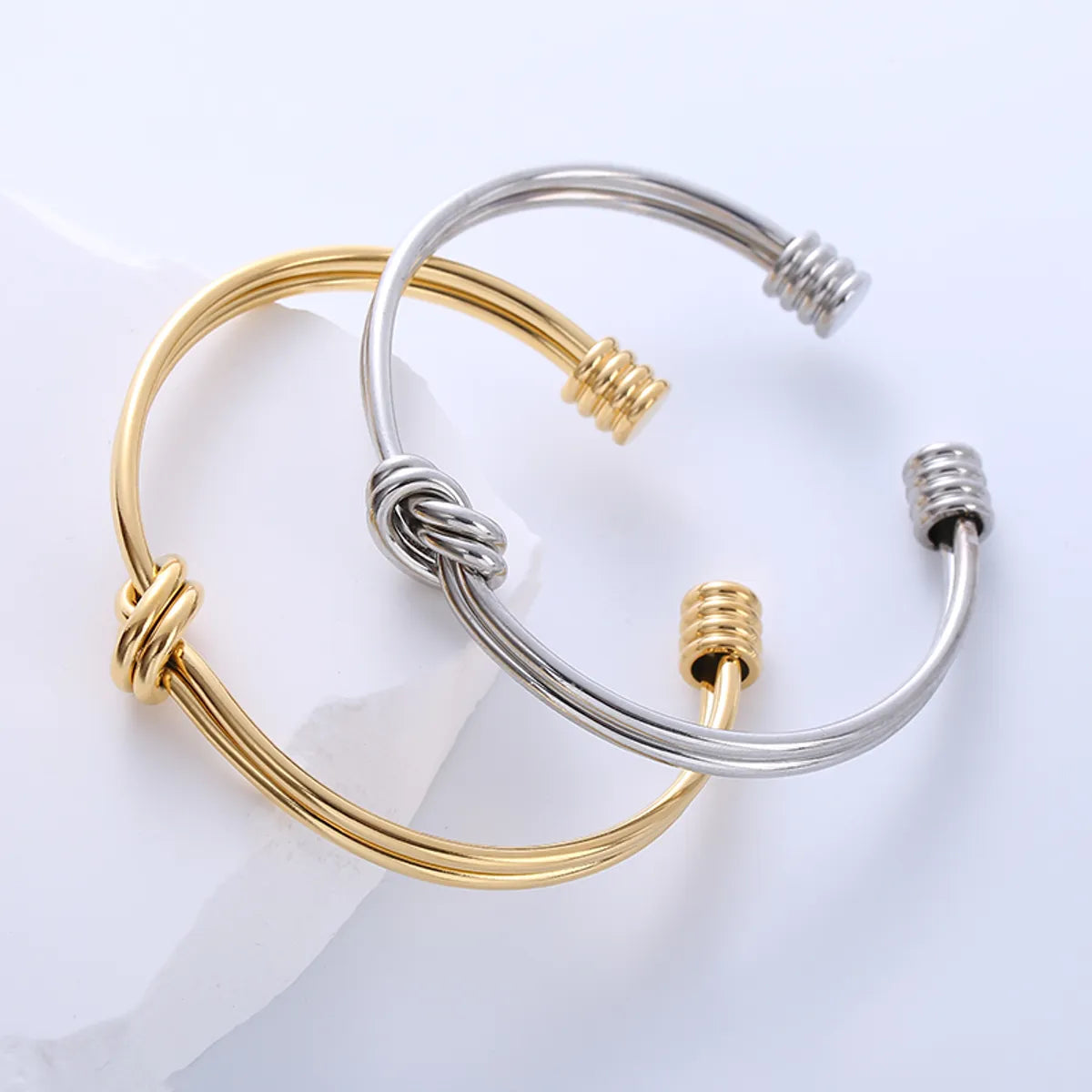 Elegant Simple Style Knot Stainless Steel Polishing Plating 18k Gold Plated Cuff Bracelets