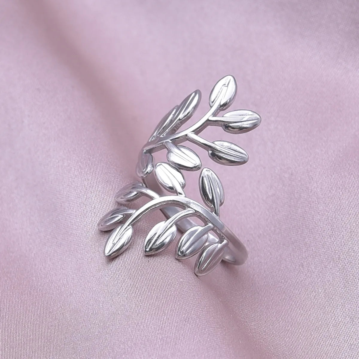 Elegant Simple Style Leaf Stainless Steel Plating 18k Gold Plated Open Rings