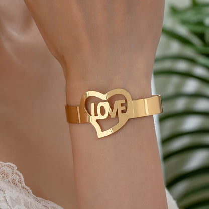 Elegant Simple Style Letter Heart Shape Iron Wholesale Bangle