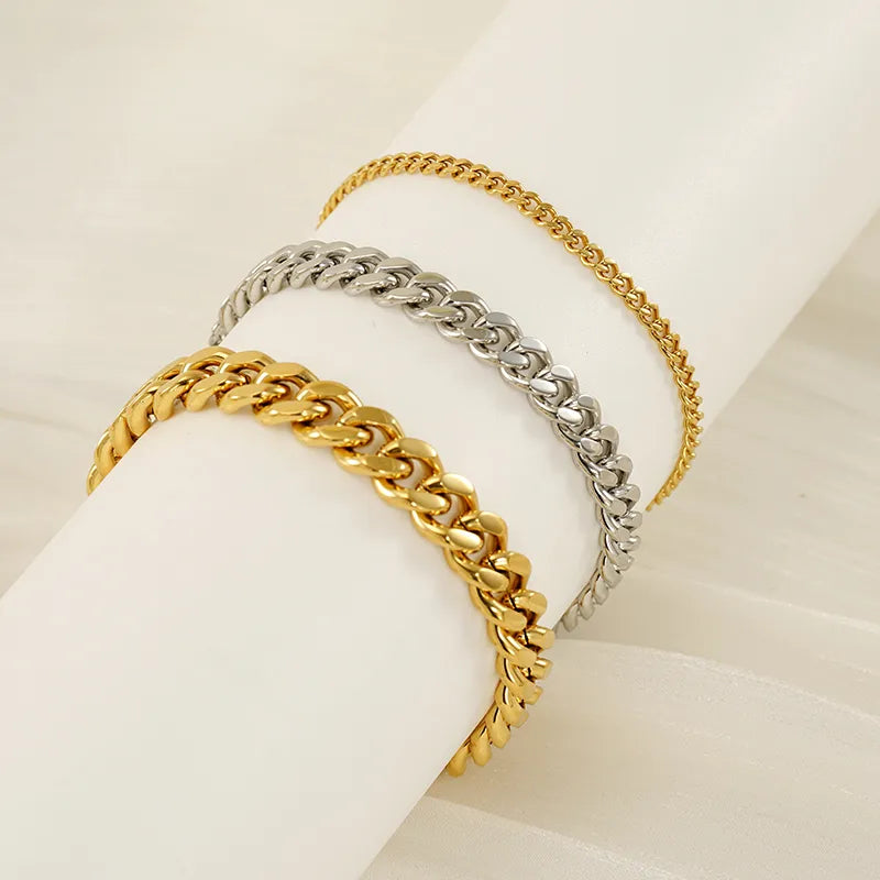 Elegant Simple Style Round Solid Color 304 Stainless Steel 18K Gold Plated Bracelets In Bulk