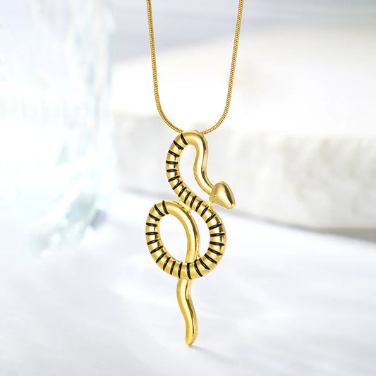 Elegant Simple Style Snake Stainless Steel Plating 18k Gold Plated Pendant Necklace