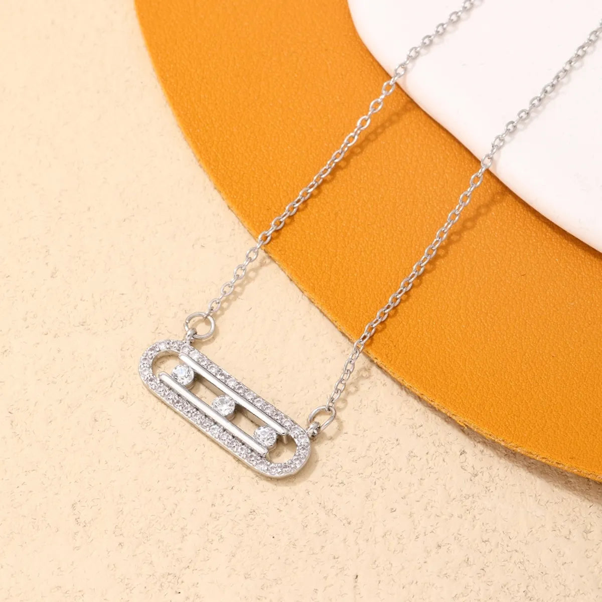 Elegant Simple Style Solid Color Stainless Steel Copper Plating Inlay Zircon White Gold Plated Pendant Necklace