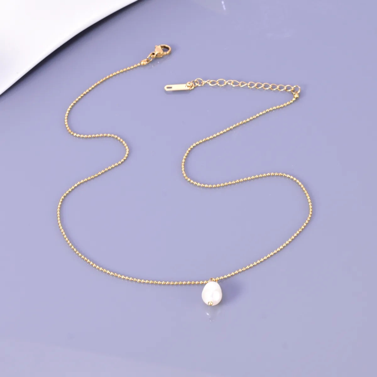 Elegant Simple Style Solid Color Titanium Steel Plating 18k Gold Plated Pendant Necklace