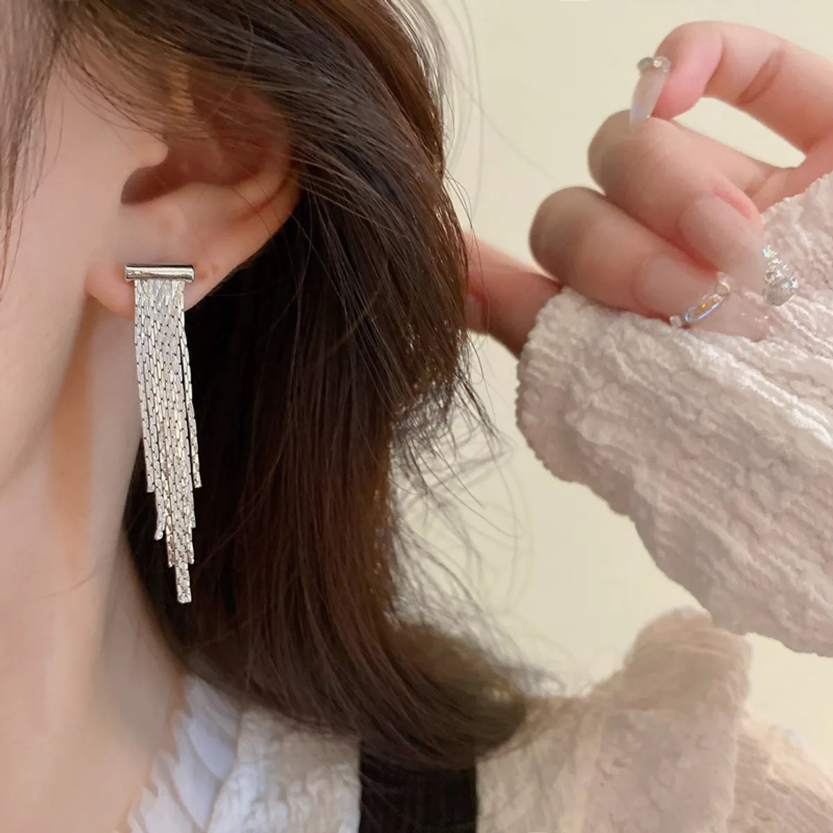 Elegant Simple Style Tassel Alloy Women'S Drop Earrings