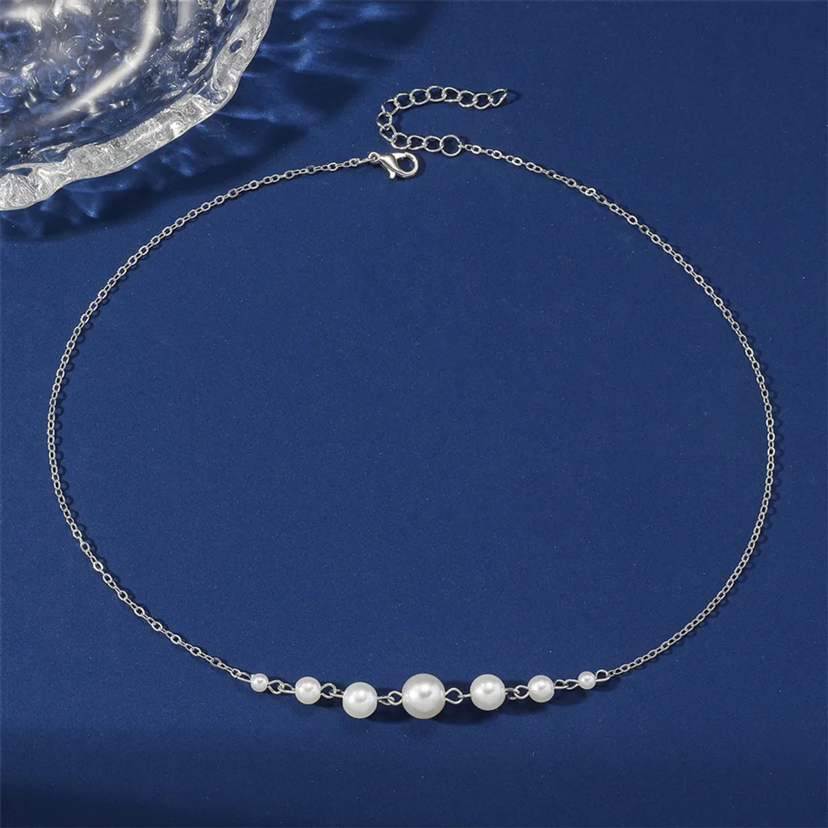 Elegant Solid Color Imitation Pearl Women's Necklace