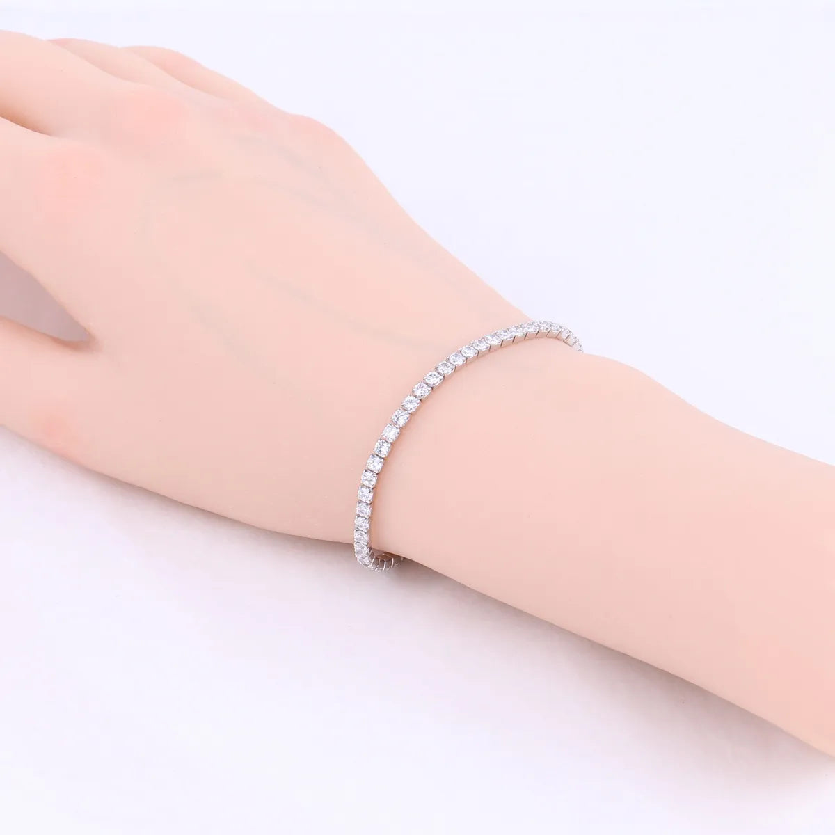 Elegant Solid Color Sterling Silver Zircon Tennis Bracelet In Bulk