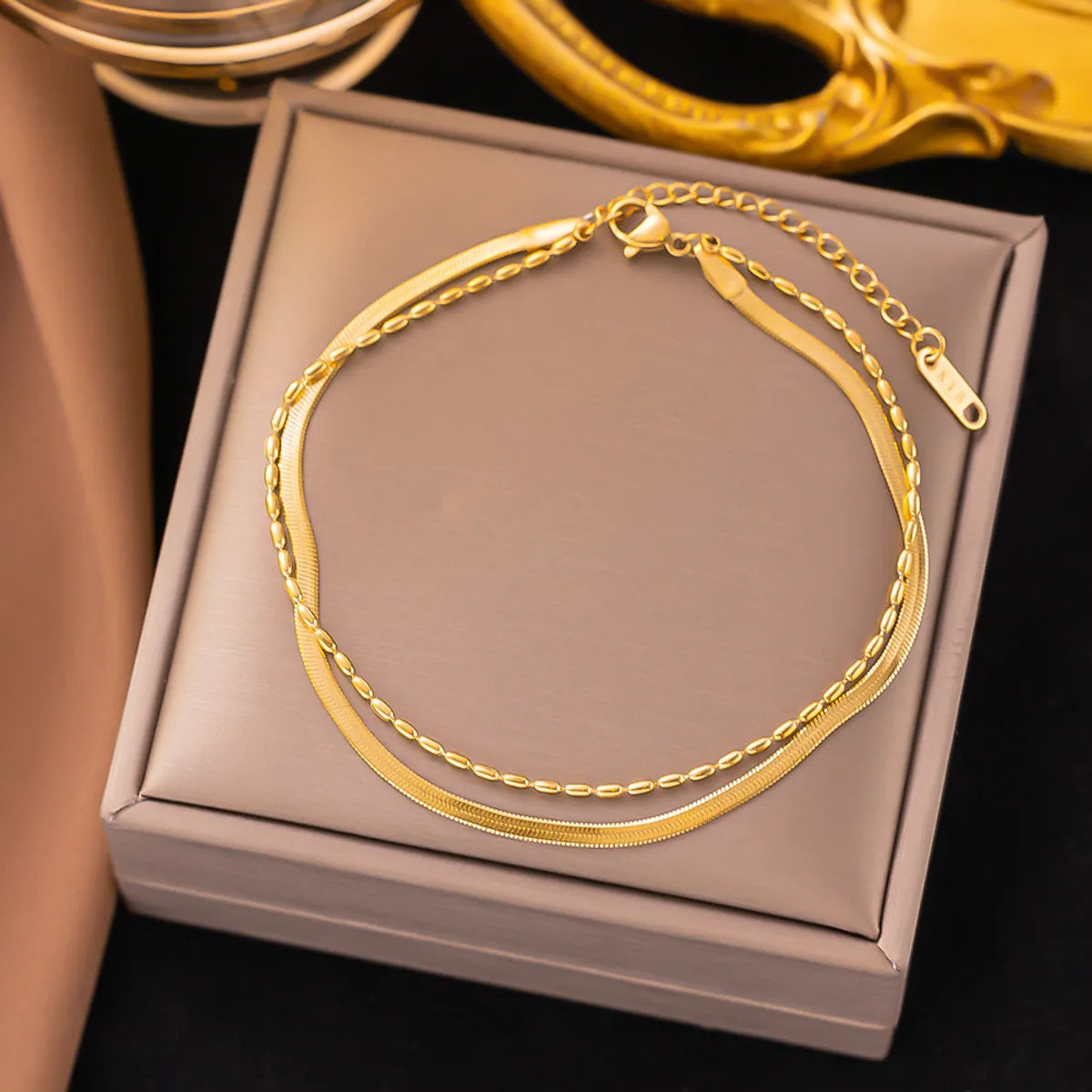 304 Stainless Steel 18K Gold Plated Elegant Plating Solid Color Bracelets Anklet Necklace