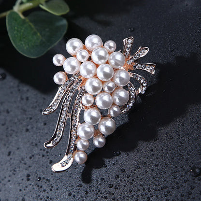 Elegant Star Flower Snowflake Imitation Pearl Alloy Rhinestone Women'S Brooches