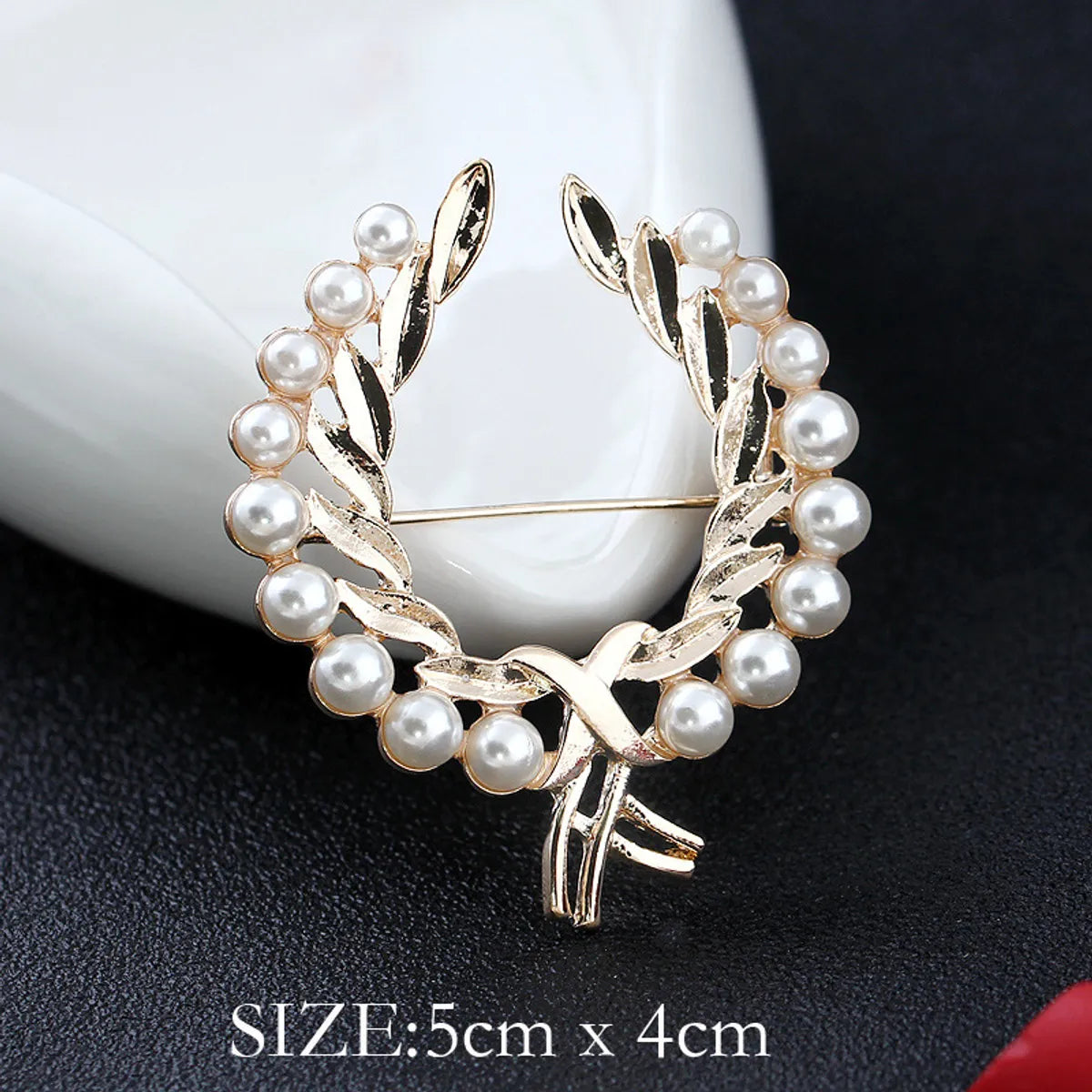 Elegant Star Flower Snowflake Imitation Pearl Alloy Rhinestone Women'S Brooches