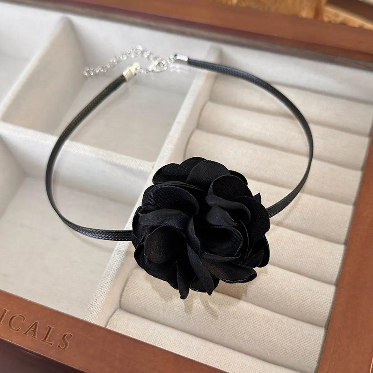 Elegant Streetwear Flower Cloth Wholesale Choker