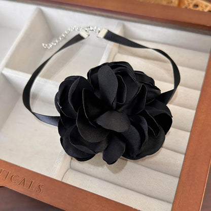 Elegant Streetwear Flower Cloth Wholesale Choker