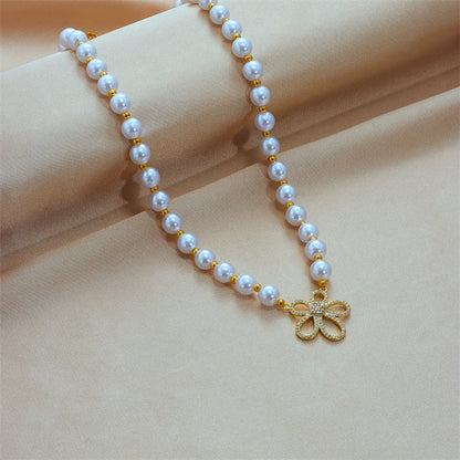 Elegant Sweet Flower Artificial Pearl Titanium Steel Plating Inlay Rhinestones Necklace