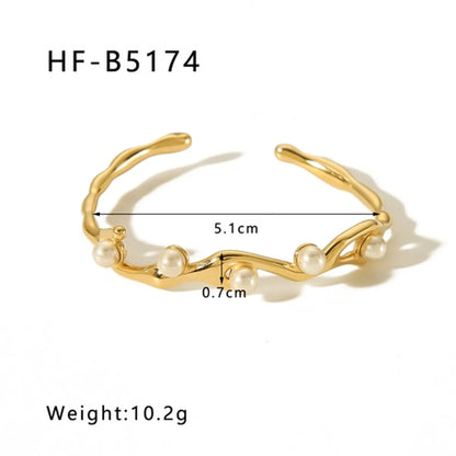 Elegant Vintage Style Geometric Stainless Steel 18K Gold Plated Artificial Pearls Bangle In Bulk