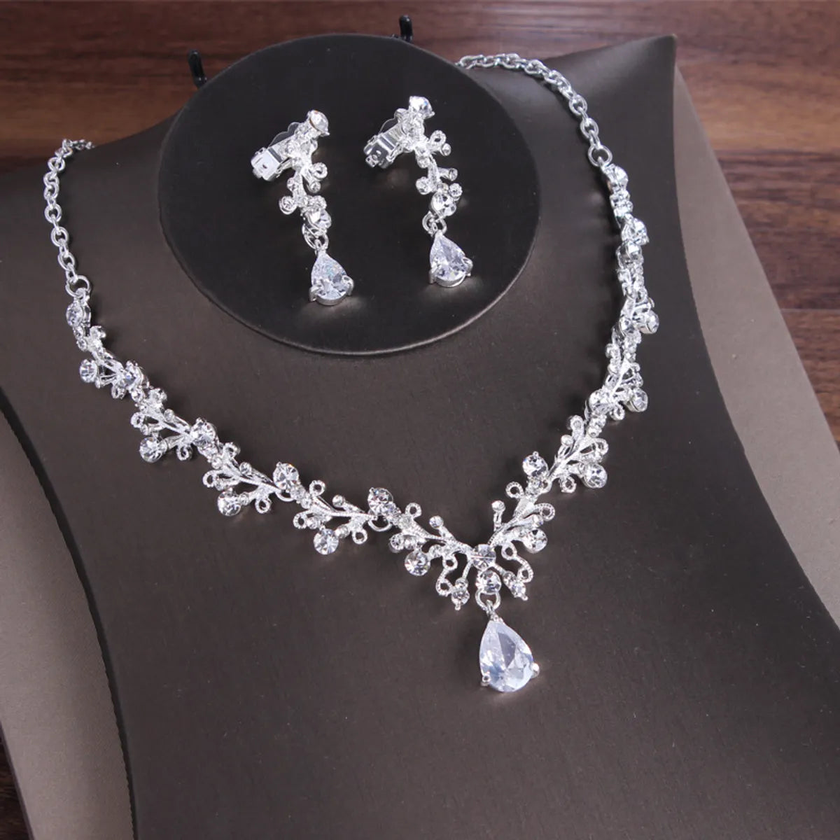 Elegant Water Droplets Alloy Inlay Crystal Rhinestones Women's Earrings Necklace