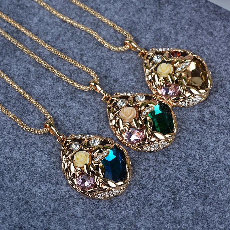 Elegant Water Droplets Rose Alloy Plating Inlay Artificial Rhinestones Women'S Sweater Chain Long Necklace